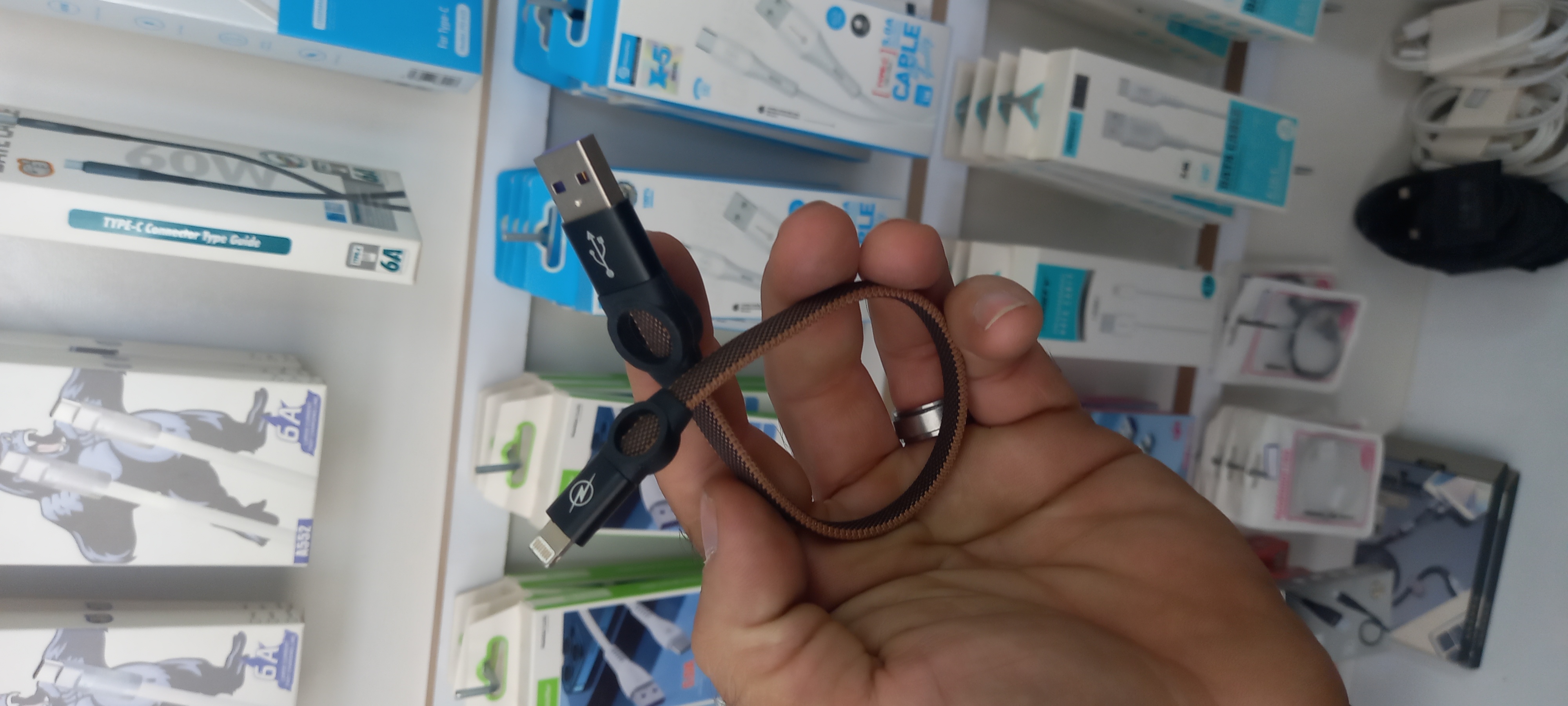کابل USB آیفون لایتینگ پاور بانک- کنفی